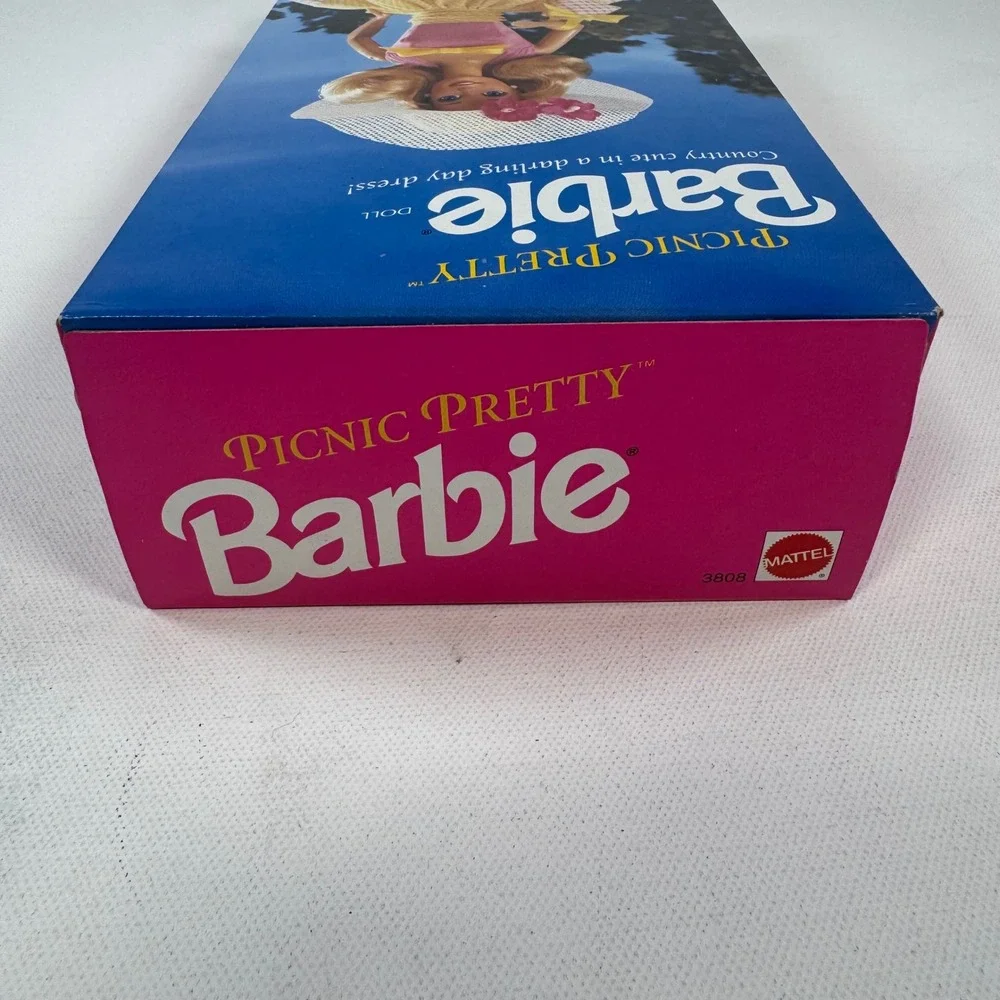1992 Picnic Pretty Barbie Doll Limited Edition Mattel 3808 Vintage NIB